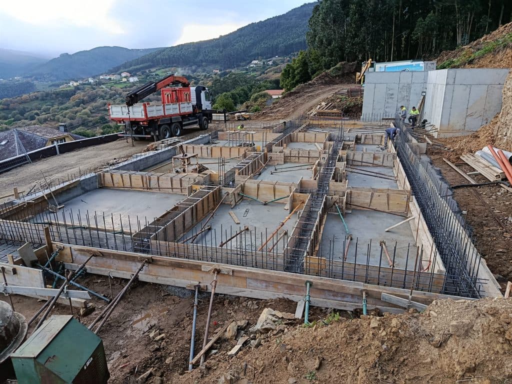 Cimentación de obra nueva realizada por Obras Consalba en Moeche